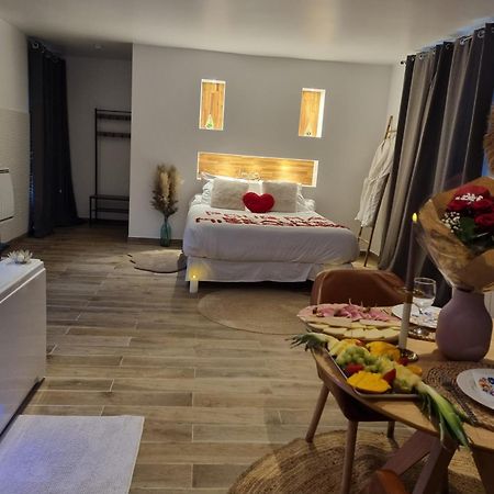 Suite De Charme Avec Jacuzzi Et Jardin Privatif Paris Au Calme Saint-Prix Kültér fotó