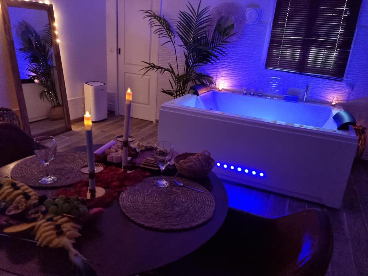 Suite De Charme Avec Jacuzzi Et Jardin Privatif Paris Au Calme Saint-Prix Kültér fotó