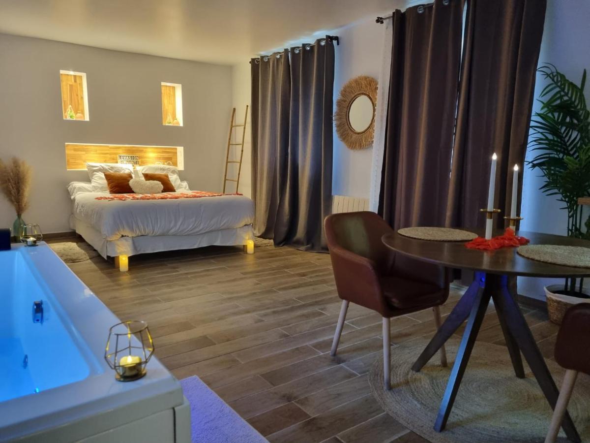 Suite De Charme Avec Jacuzzi Et Jardin Privatif Paris Au Calme Saint-Prix Kültér fotó
