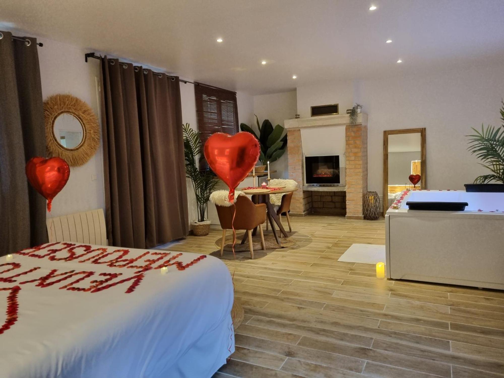 Suite De Charme Avec Jacuzzi Et Jardin Privatif Paris Au Calme Saint-Prix Kültér fotó