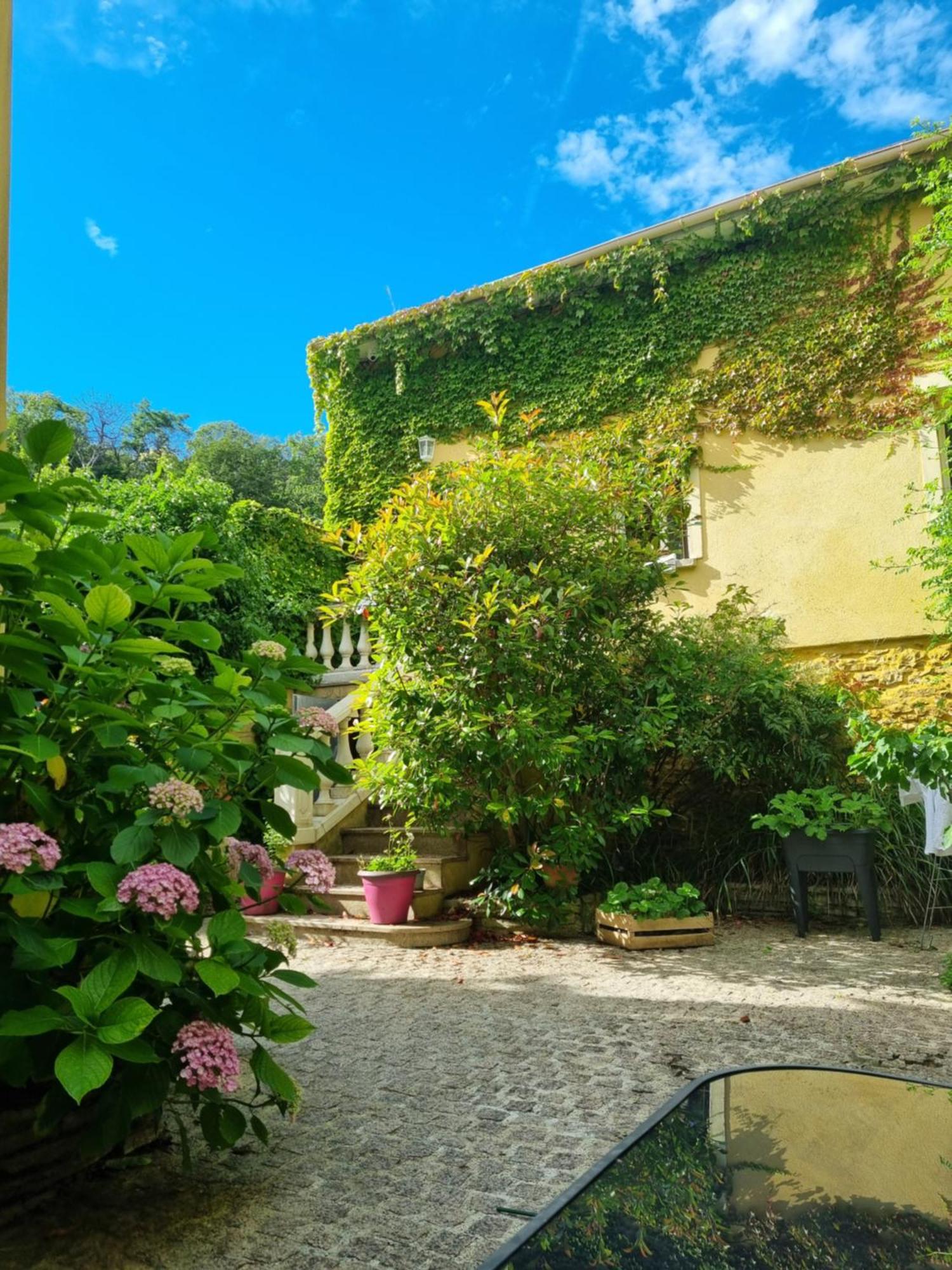 Suite De Charme Avec Jacuzzi Et Jardin Privatif Paris Au Calme Saint-Prix Kültér fotó