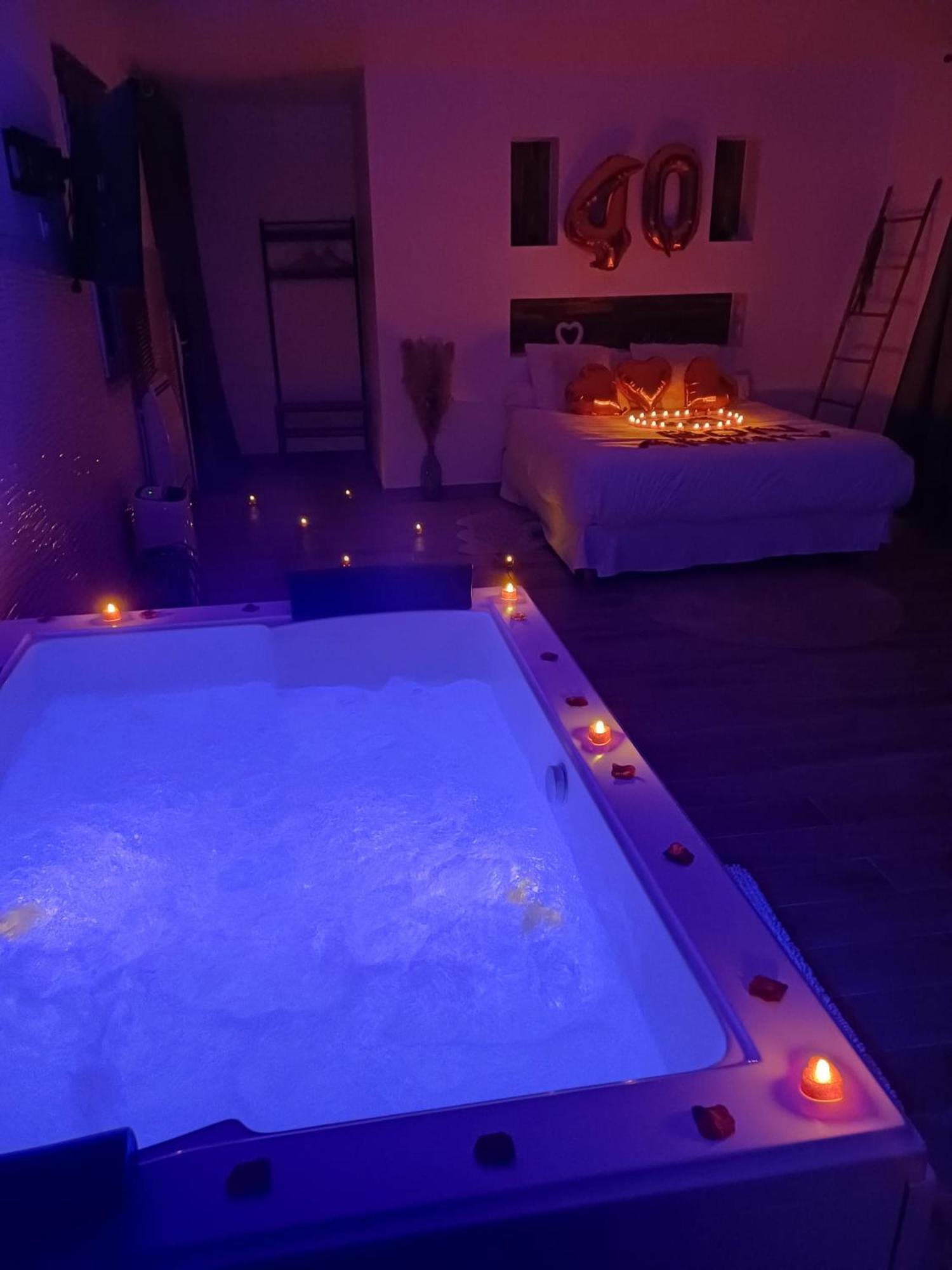 Suite De Charme Avec Jacuzzi Et Jardin Privatif Paris Au Calme Saint-Prix Kültér fotó